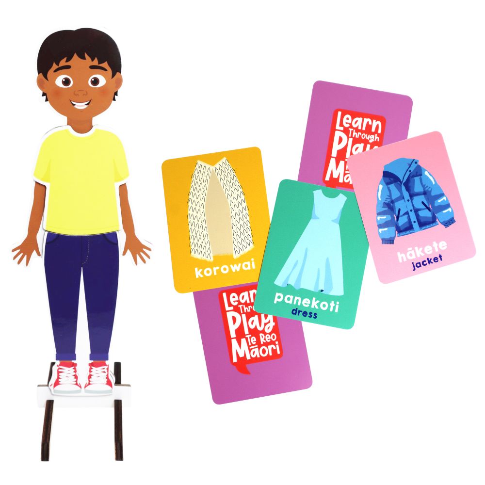 Kākahuria Magnetic Dress Up Game - Clothing in Te Reo