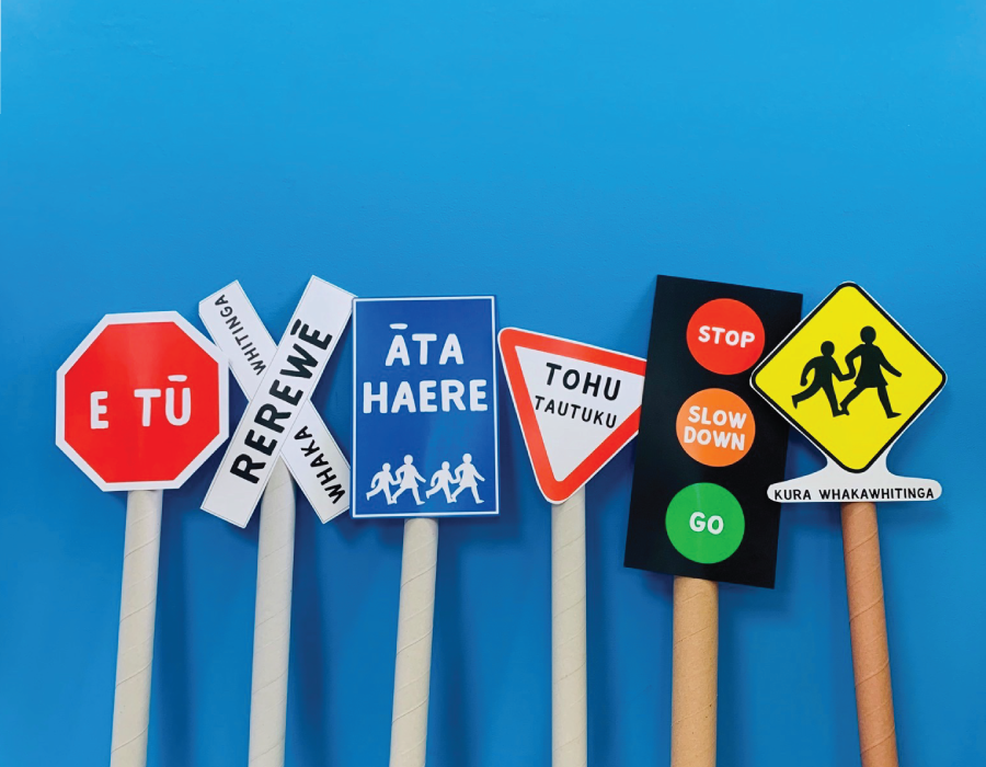 Road Safety Signs - Te Reo Māori and English - DIY